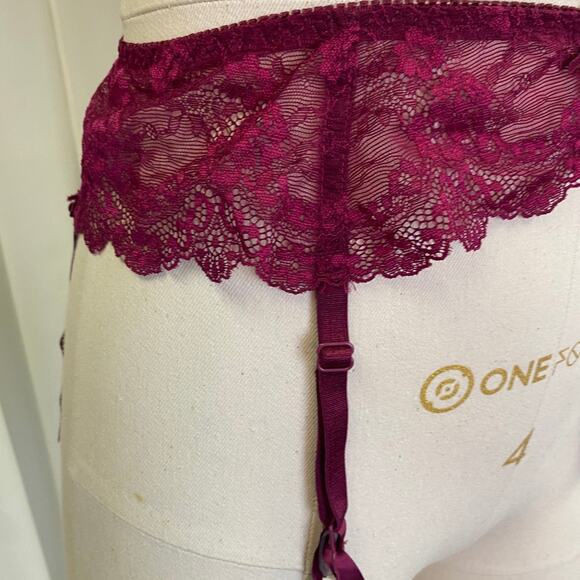 lingerie set large J - Picture 10 of 11